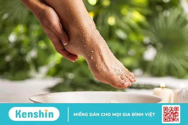 3 Cách trị nứt gót chân tại nhà đơn giản, hiệu quả 2