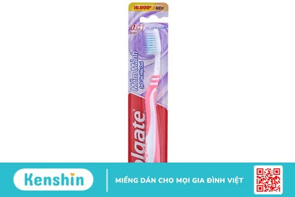 Bàn chải đánh răng Colgate