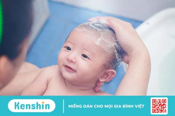 Cách làm tóc bé mọc nhanh và dày hiệu quả 2