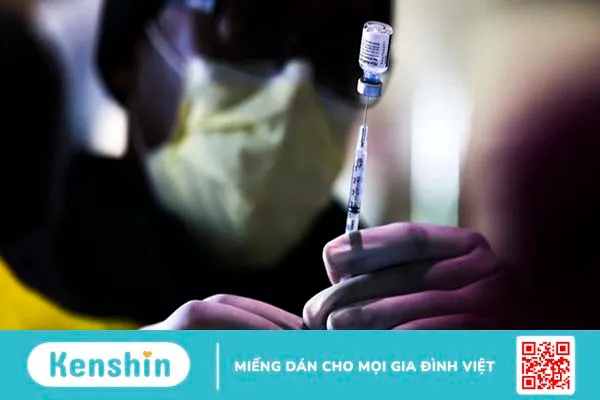 Ảnh hưởng của Omicron đến người đã tiêm đủ 2 mũi vaccine2