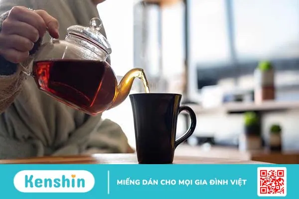 Cách sử dụng vỏ cây hoa sữa chữa xương khớp hiệu quả 2