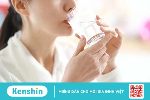 Bị tiêu chảy mất nước nên uống gì để bù nước, mau khỏe3