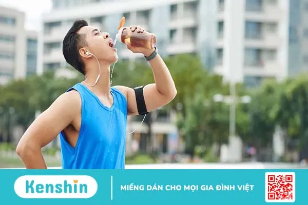 Bù nước khi chơi thể thao như thế nào là tốt nhất?1