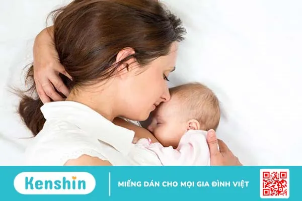 Chăm sóc răng miệng sau sinh kỹ càng hạn chế vi khuẩn lây sang con