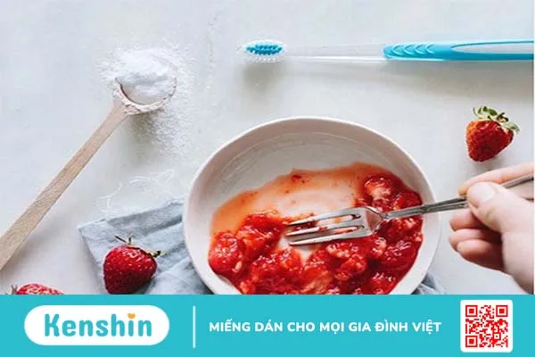 Baking Soda và dâu tây giúp tẩy trắng răng