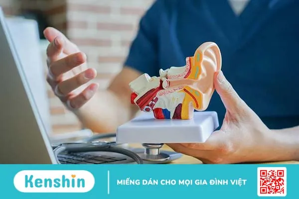 cách vệ sinh tai khi bị thủng màng nhĩ