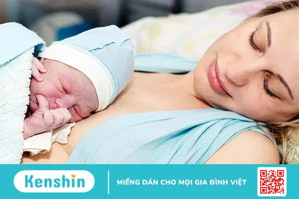 Cẩm nang chăm sóc mẹ và bé sau sinh tháng đầu từ A-Z 1