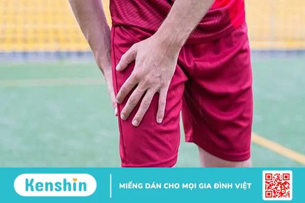 Cần làm gì khi đá bóng bị đau háng 1