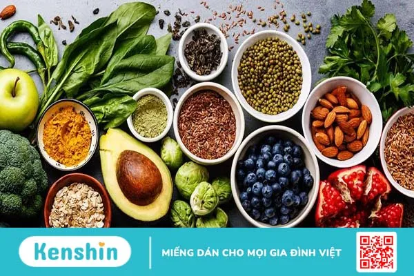 Cận thị sau 30 tuổi có nguy hiểm không? 4