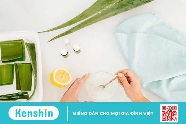 trị rạn da sau sinh bằng nha đam 3