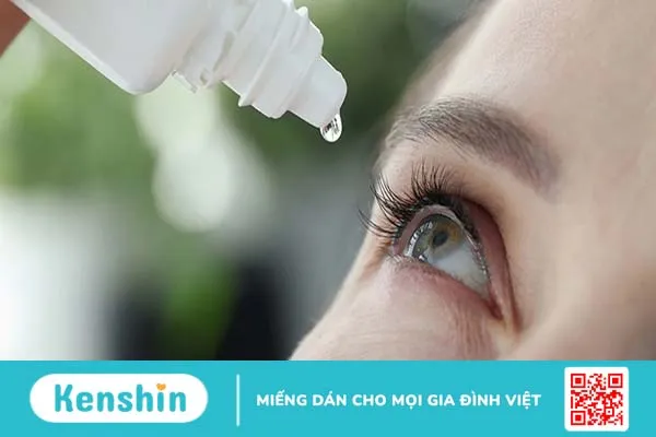 Có nên nhỏ mắt trước khi ngủ không? Các bước nhỏ mắt đúng cách an toàn 1