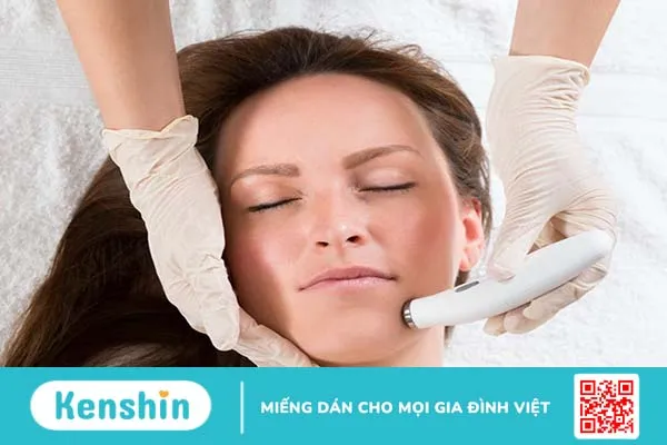 Điều trị lỗ chân lông to bằng lăn kim có tốt không?