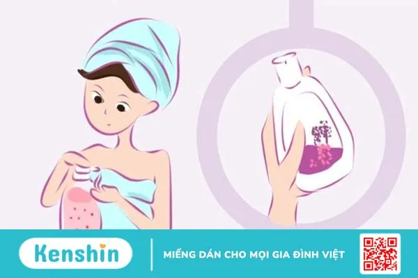 Dung dịch vệ sinh phụ nữ giúp làm sạch vùng kín