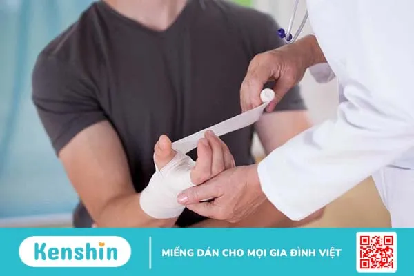 Dụng cụ rửa vết thương tại nhà bao gồm những gì? 4