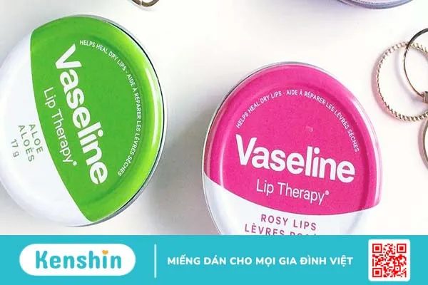 Dưỡng môi bằng vaseline có được không? 1