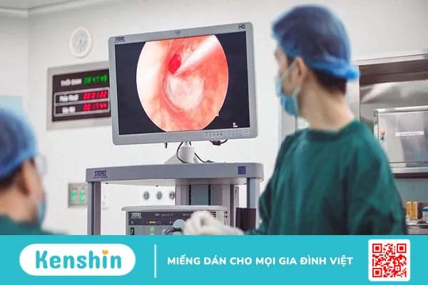 Giải đáp: Mổ viêm tai giữa nằm viện bao lâu? 1