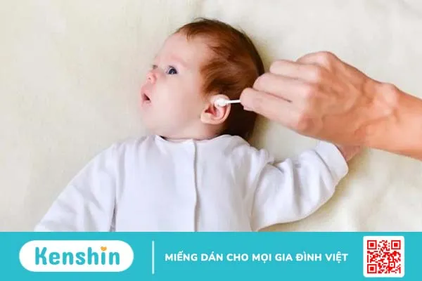 Hướng dẫn cách vệ sinh tai cho bé đúng cách mà mẹ nên biết 1