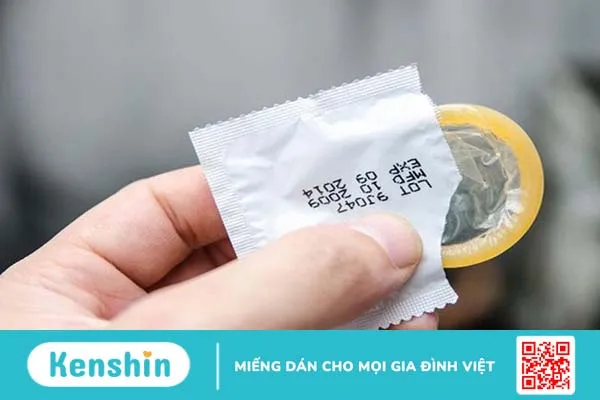 Dùng bao cao su nhiều có ảnh hưởng gì không?