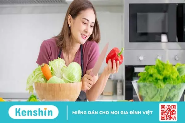 Khử thâm môi xong có được đánh son không? Khi nào được đánh son lại? 3