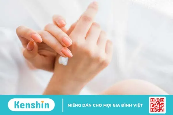 Mách bạn những loại kem trị dị ứng mỹ phẩm giúp da nhanh hồi phục 4