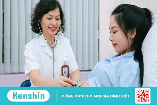 Mang thai ra máu nhưng không đau bụng có phải là bất thường 3