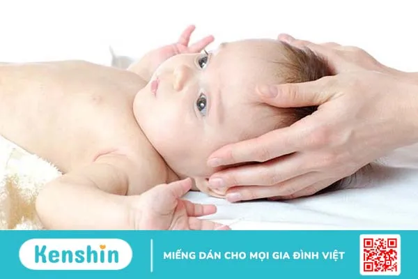 Mẹo dân gian chữa tắc tuyến lệ không phải ai cũng biết