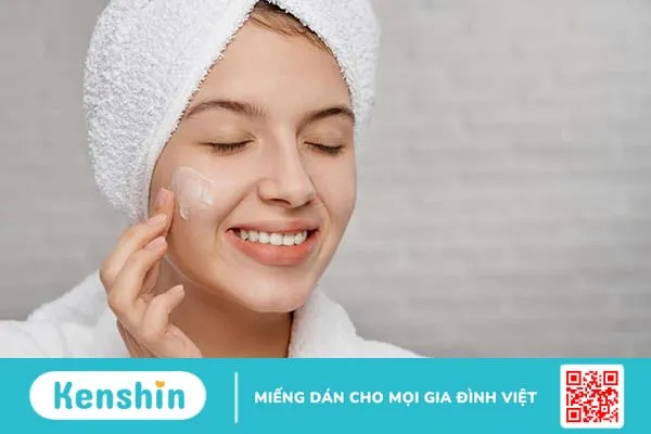 Mẹo tẩy trang bằng Vaseline không phải ai cũng biết 2