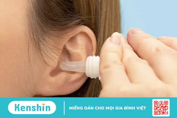 Giữ tai sạch sẽ sau  khi phẫu thuật mổ vá màng nhĩ để quá trình hồi phục sau phẫu thuật diễn ra suôn sẻ