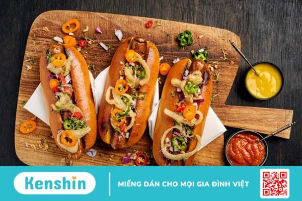 mot-chiec-hot-dog-bao-nhieu-calo 2.webp