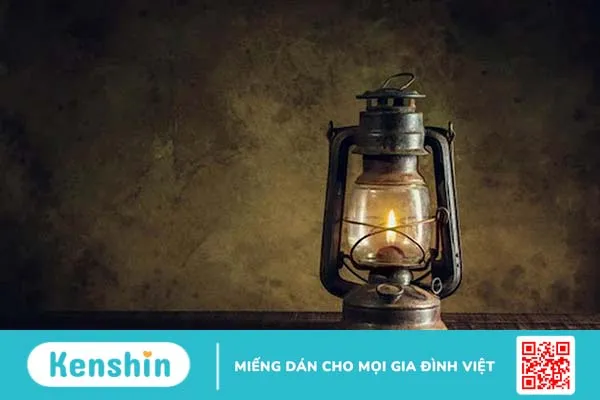 Ngộ độc dầu hỏa và cách sơ cứu nhanh khi mắc phải 1