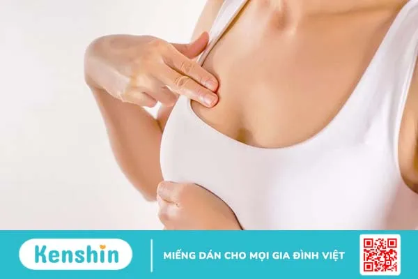 Ngực căng tức trễ kinh có sao không? 2