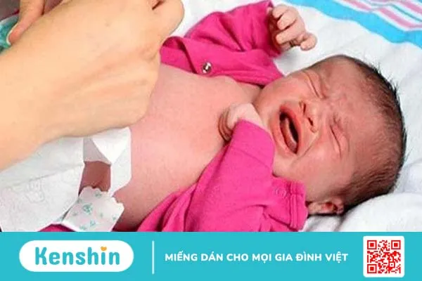 Những điều cần lưu ý khi bù nước cho trẻ sơ sinh 3