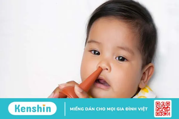 Những sai lầm phổ biến khi vệ sinh mắt, mũi cho bé 3