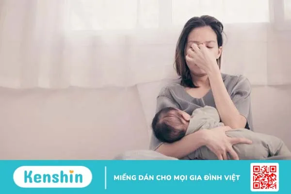 Nữ giới bị ù tai phải sau sinh phải làm sao 1