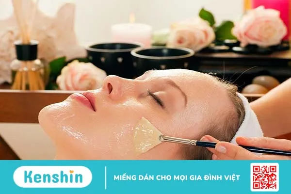 Sữa ong chúa có tác dụng gì cho da mặt của bạn 2