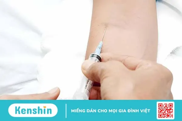 Tai biến khi tiêm tĩnh mạch là gì? Nguyên nhân và phương pháp xử lý 2