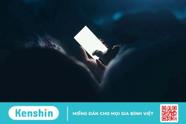 Vì sao có hiện tượng nhắn tin trong lúc ngủ? 1