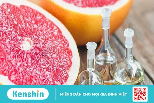 Top 6 tinh dầu kích thích mọc tóc và ngăn ngừa rụng tóc tốt nhất  2