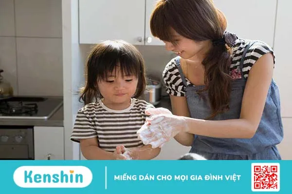 Trẻ đau bụng buồn nôn cảnh báo bệnh gì? Cách xử trí như thế nào? 2