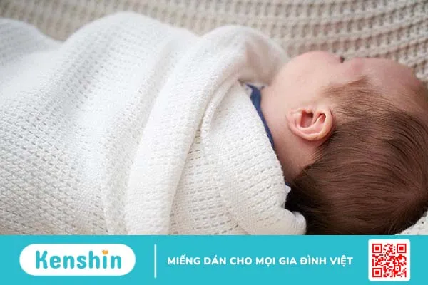 Trẻ sơ sinh nằm máy lạnh có tốt không?-1