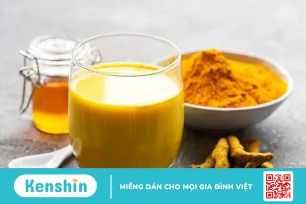 trị rạn da sau sinh bằng nghệ tươi 3