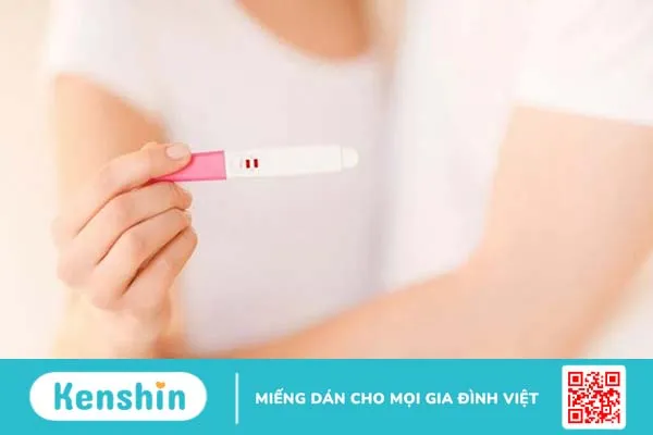 Vì sao thử que 2 vạch nhưng vẫn có kinh? Tìm hiểu biện pháp xác định mang thai chính xác 3