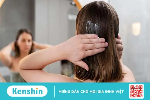 Cách dưỡng tóc bằng Vaseline đơn giản mà hiệu quả