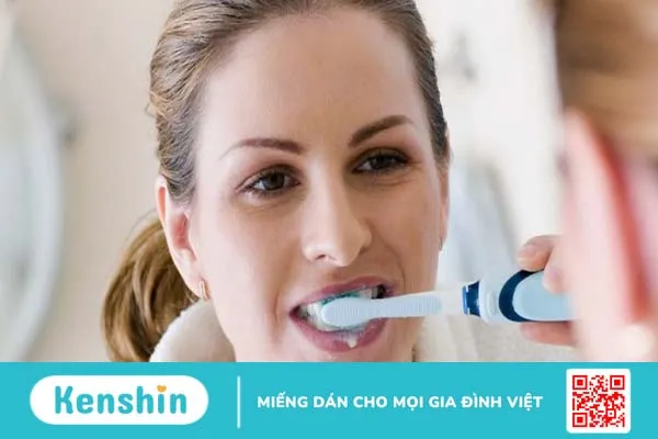 Cách làm trắng răng bằng dầu dừa tại nhà hiệu quả nhanh chóng