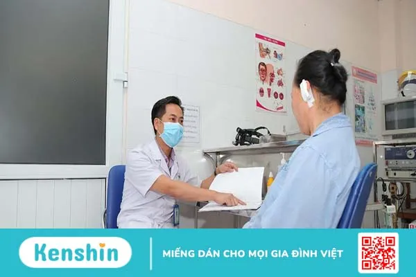 Cần lưu ý gì khi chăm sóc sau mổ viêm tai xương chũm