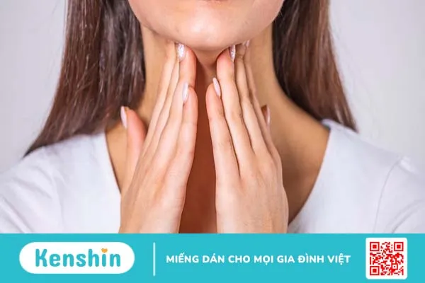 Cắt polyp thanh quản phải kiêng nói bao lâu?