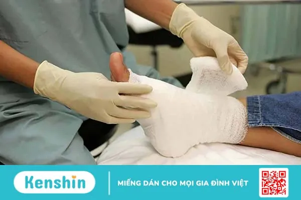 Hướng dẫn băng bó vết thương đúng cách