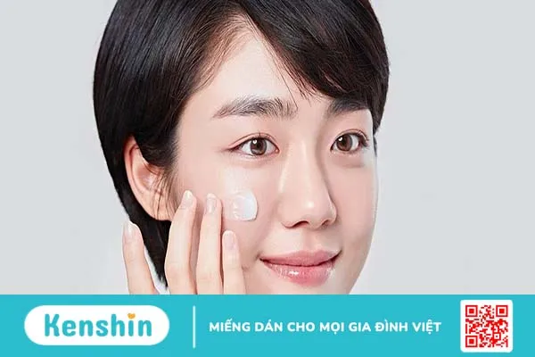 Hướng dẫn sử dụng kem dưỡng ẩm chuẩn và hiệu quả trong mùa hè