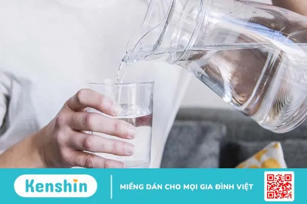 Mách bạn các khung giờ uống nước đẹp da hiệu quả nhất