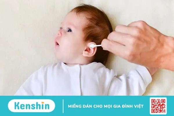 Mẹo lấy ráy tai khô cho bé hiệu quả